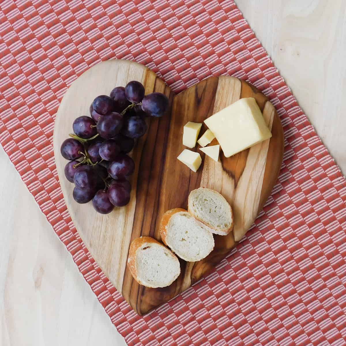 handmade wood cutting board, teak cutting board, wood serving board, solid wood cutting board, heart shaped gifts