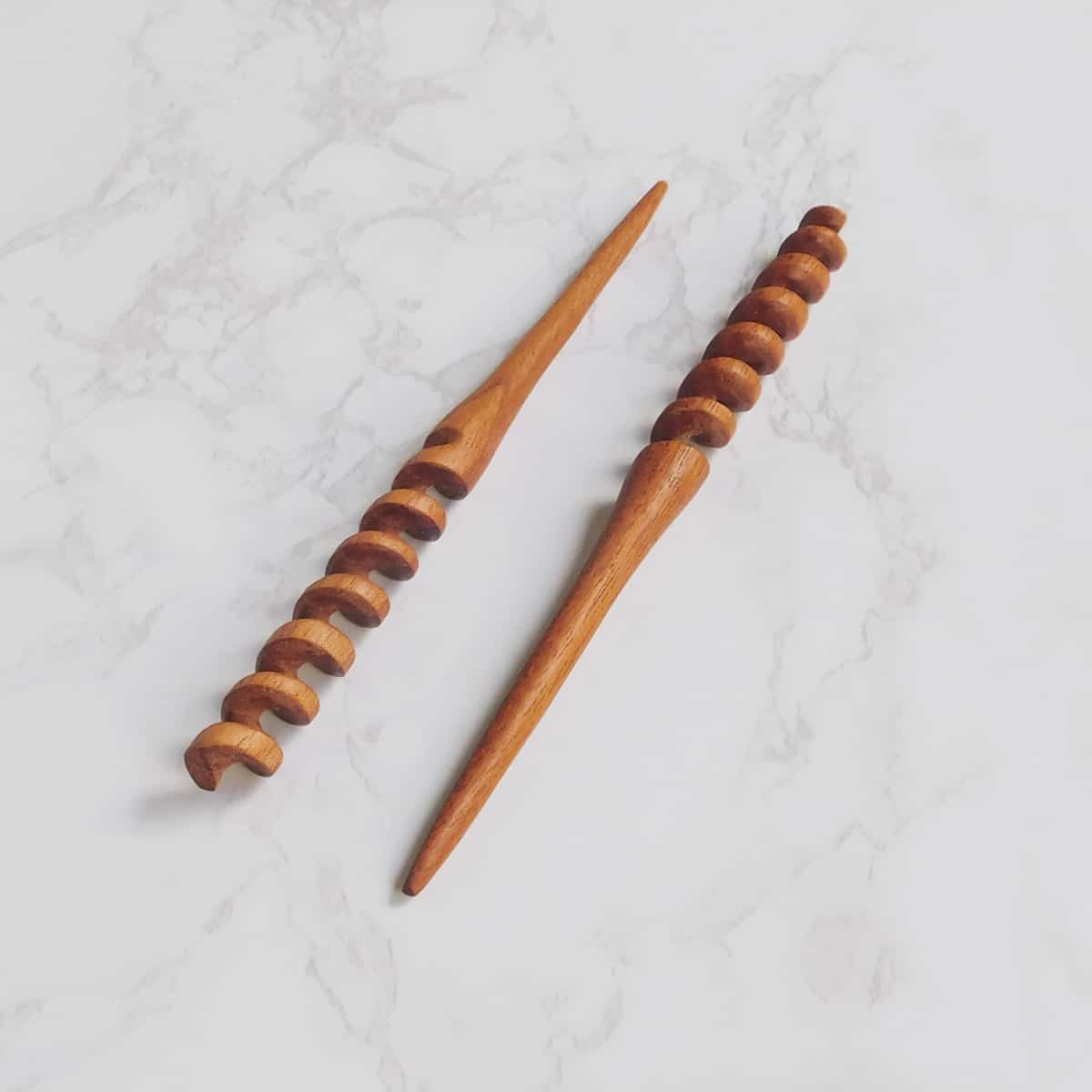 https://siggyhandmade.com/cdn/shop/products/FunWoodenDrinkStirrers-Setof4Spirals3.jpg?v=1660580605&width=1445