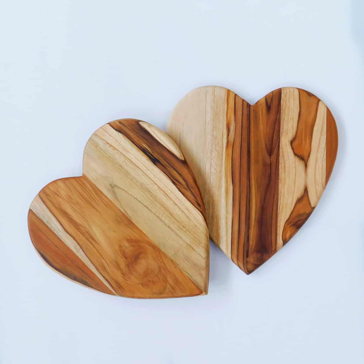 Heart-shaped serving board, handmade wood cutting board, teak cutting board,