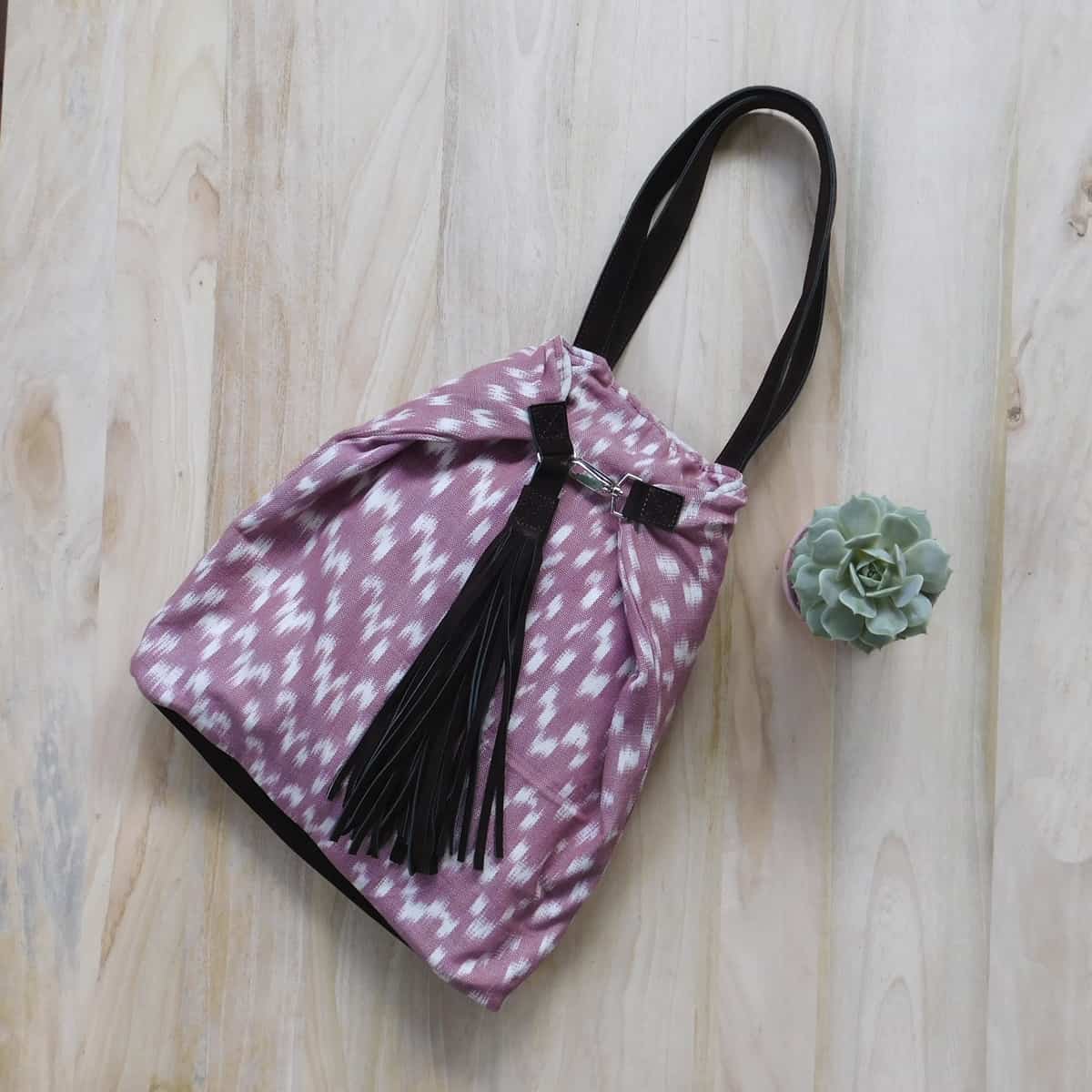 Rose Hug Bag